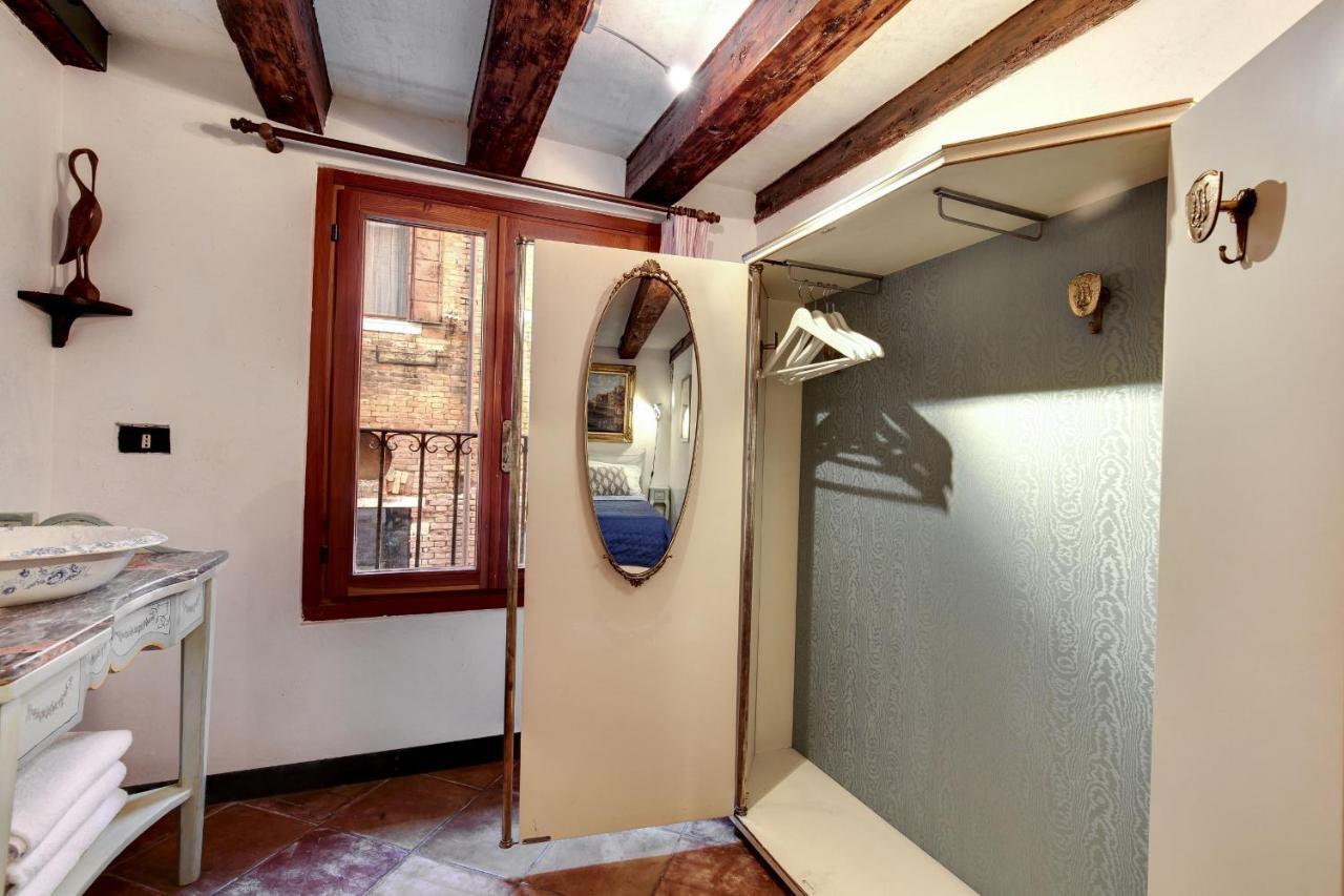 Canal View Suite In Rialto By Wonderful Italy Βενετία Εξωτερικό φωτογραφία