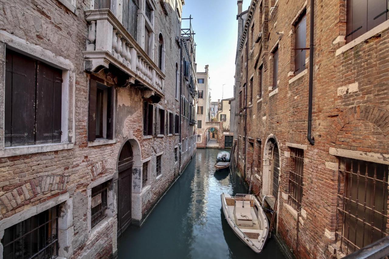 Canal View Suite In Rialto By Wonderful Italy Βενετία Εξωτερικό φωτογραφία
